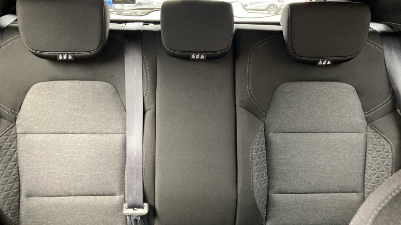 Renault Clio 1.0 TCe 100 Iconic 5dr [Bose] Petrol Hatchback